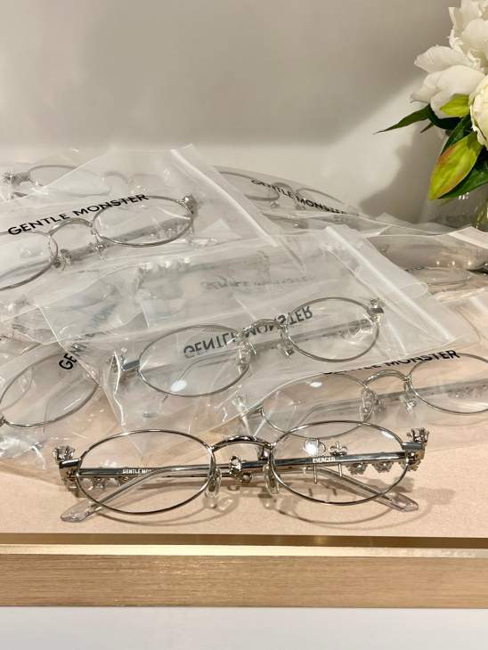 Picture of Gentle Monster Sunglasses _SKUfw52339660fw